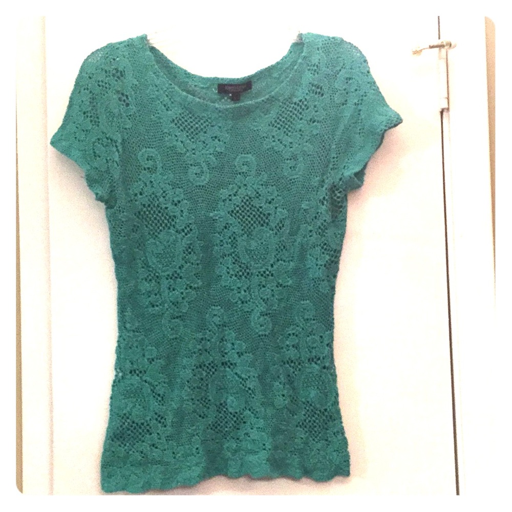 Karen Kane turquoise lacy top
